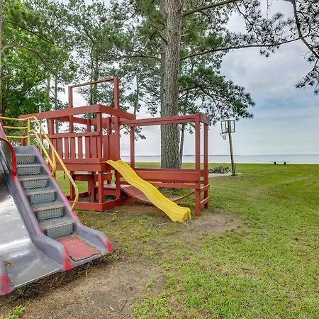 Vacation Home Lake Livingston! Onalaska Exterior foto